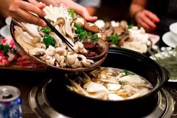 菌菇火鍋.jpg
